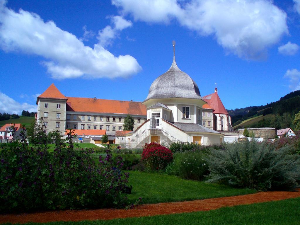 Gasthof Knappenwirt Mariahof Luaran gambar