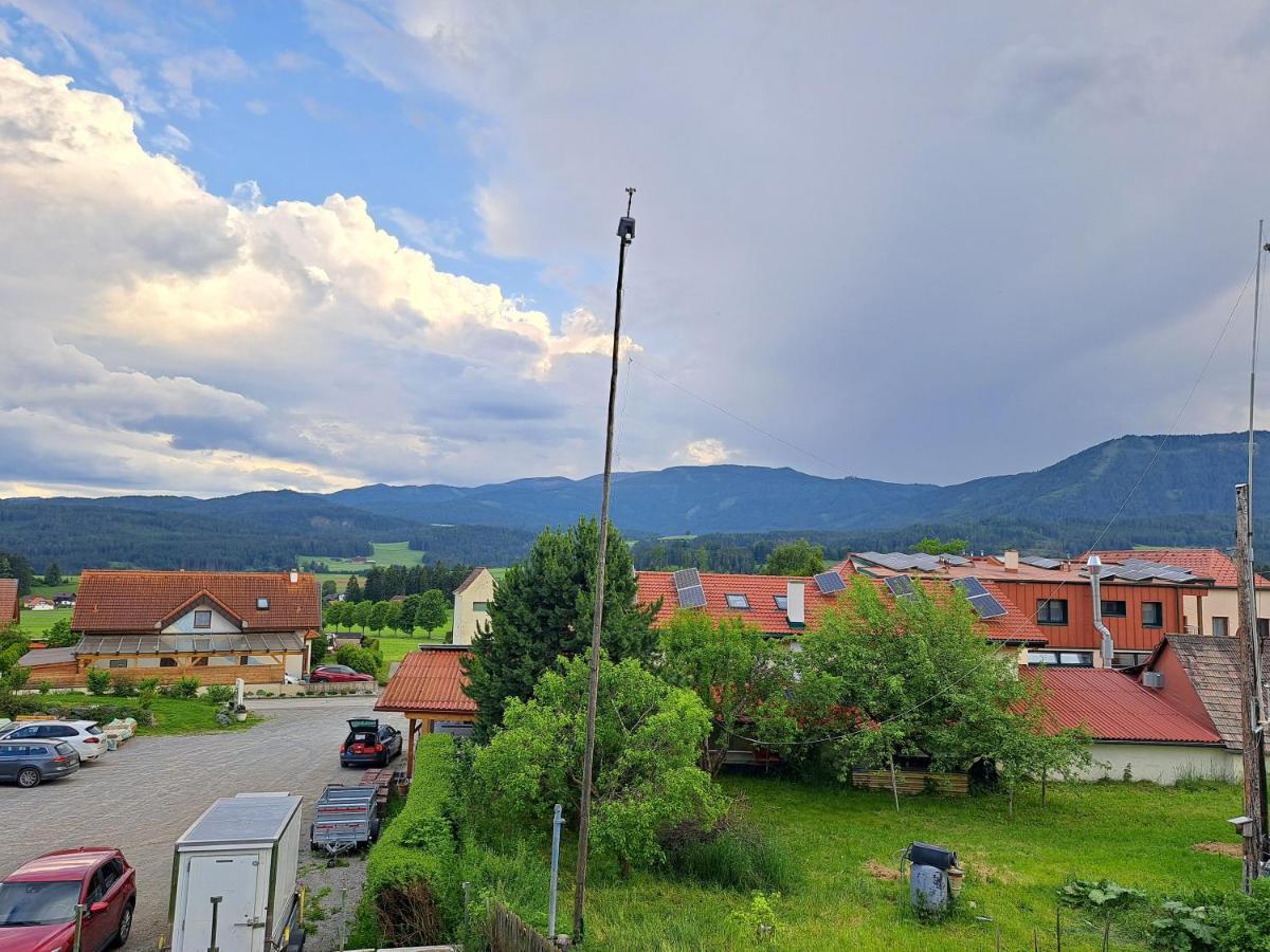 Gasthof Knappenwirt Mariahof Luaran gambar