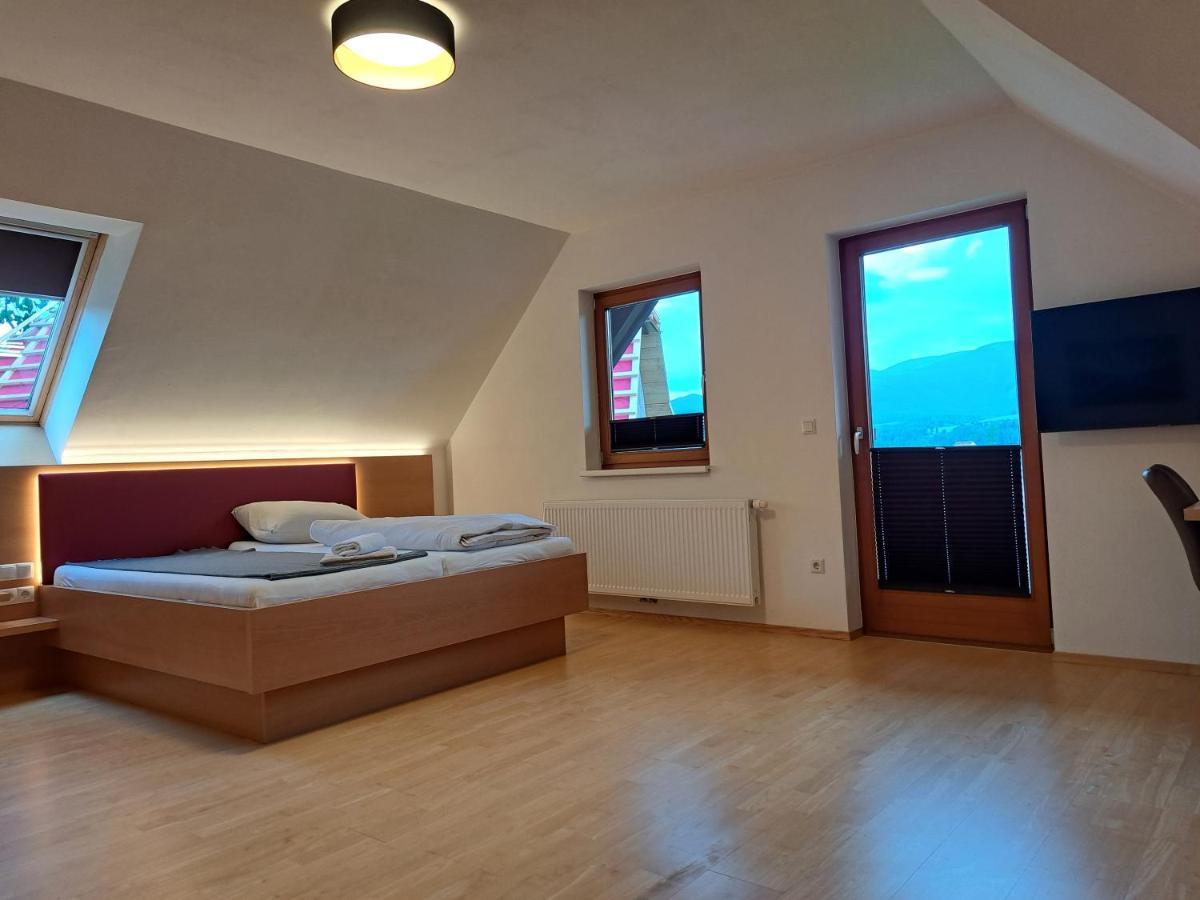 Gasthof Knappenwirt Mariahof Luaran gambar