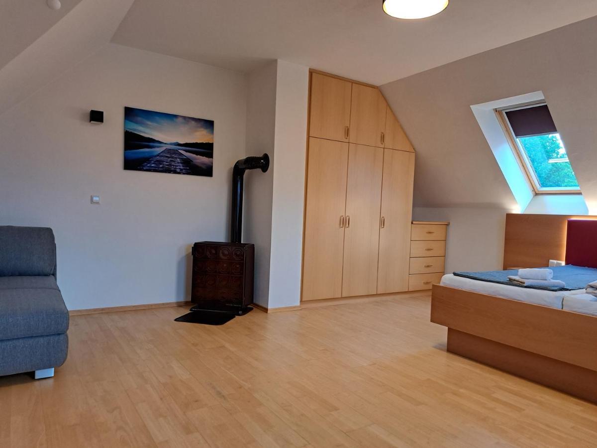 Gasthof Knappenwirt Mariahof Luaran gambar